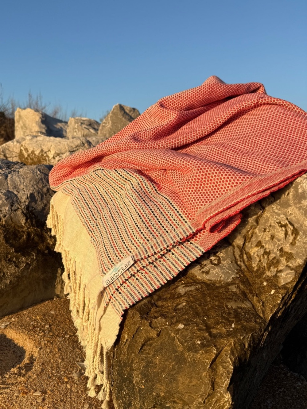 Angler Rag Red — Salt Rag™ Sand-Resistant Turkish Beach Towel - Picture 4 of 4